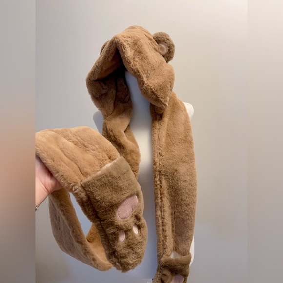 Fluffy super cute fur hooded scarf with gloves. BRAND NEW! Good for ski helmets. - Picture 6 of 9